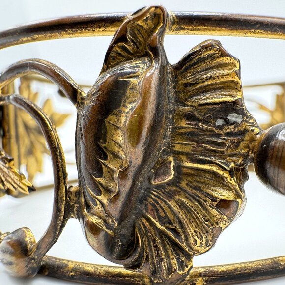 Victorian Repousse Brass Cuff Bangle With Floral Design Vintage - Picture 12 of 12